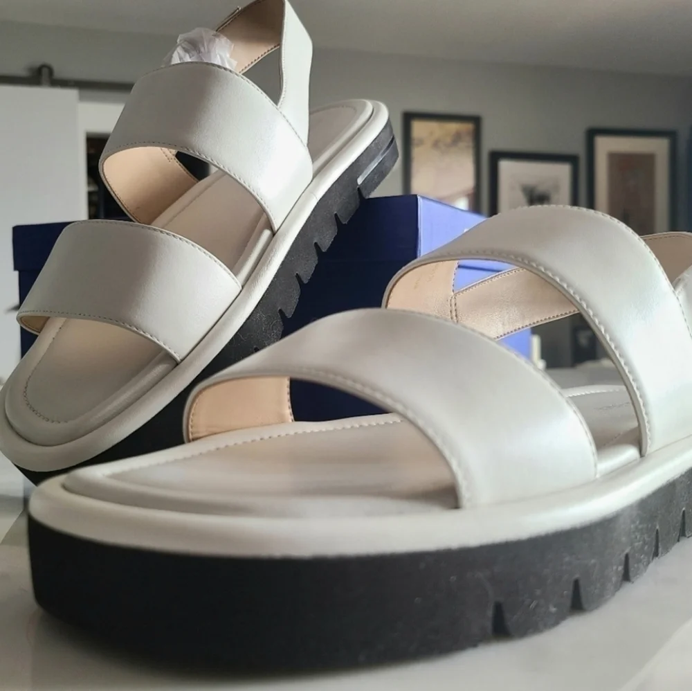 Stuart Weitzman Elodie Leather Sandals, Size 8, White, NIB